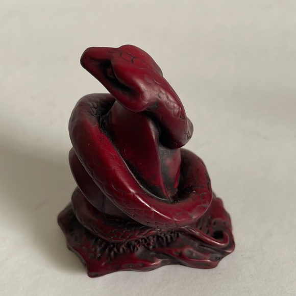 Red Resin Chinese New Year Zodiac Figures - Picture 3 of 10